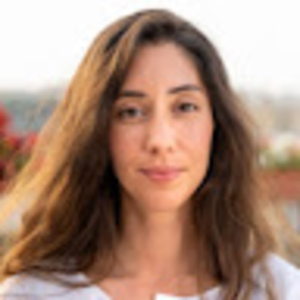 Meet your Posher, Julia kristina